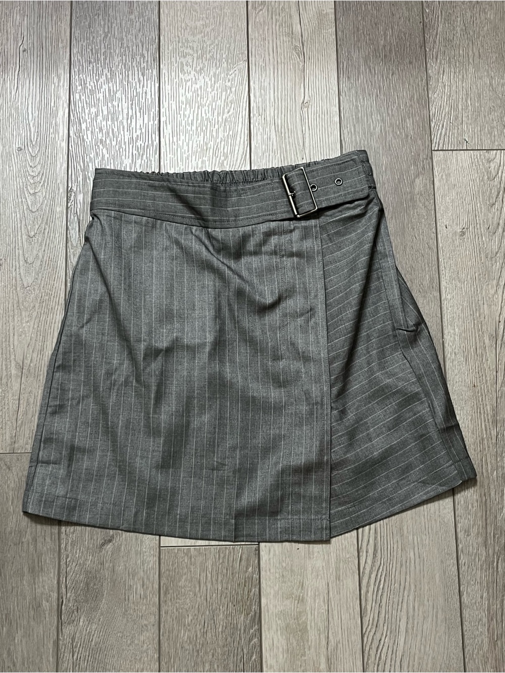 Promesa Gray Pinstripe A-Line Skirt with Belt Size Small